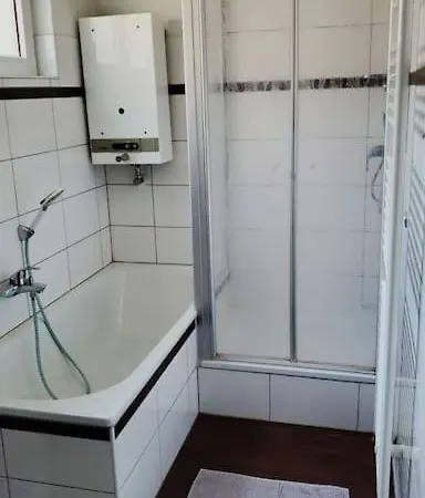 Apartment Snuggly Spacious Near Everything Landstuhl