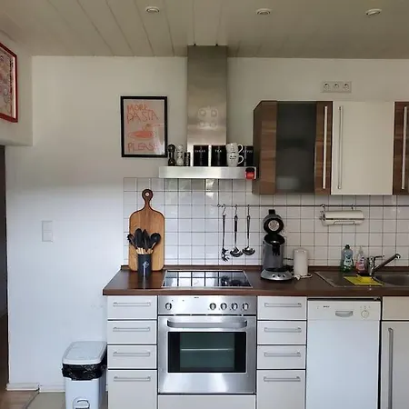 Snuggly Spacious Near Everything *