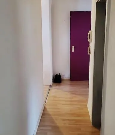 Snuggly Spacious Near Everything *