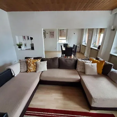 Apartament Snuggly Spacious Near Everything *